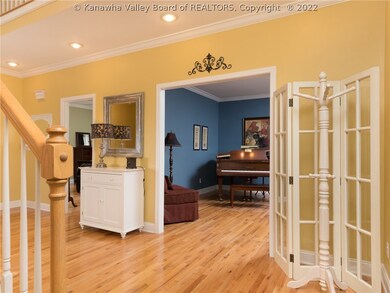 75 Poinsetta Dr, Scott Depot, WV 25560 - photo 3