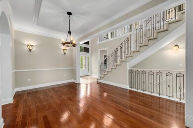 836 N Ellsworth St, Naperville, IL 60563 - photo 5