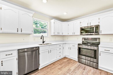 1036 Cattle Drive Ln, Lusby, MD 20657 - photo 6