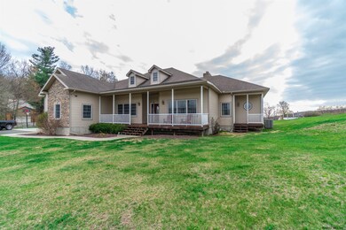 4 Springs Ln, Troy, NY 12180 - photo 5