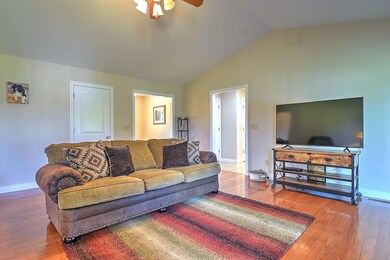 210 Jimmy Johnston-8