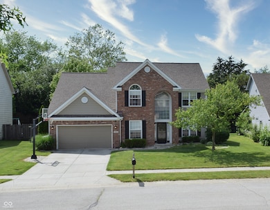 10212 Hawks Lake Dr, Fishers, IN 46037 - photo 2