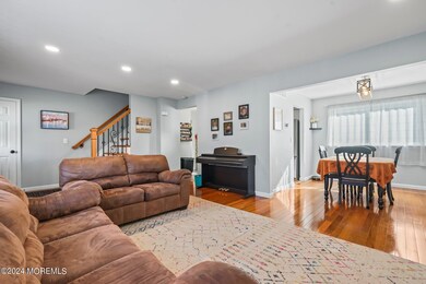 Convenient floorplan