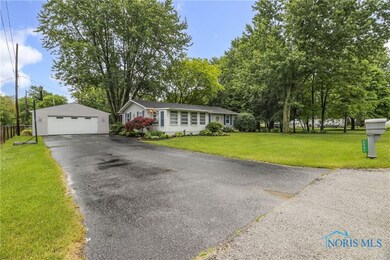 2047 N Watson Dr, Genoa, OH 43430 - photo 2