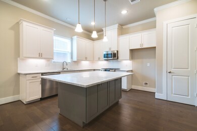 420 W 28th St unit B, Houston, TX 77008 - photo 4