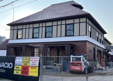 122 Regent St unit 3, Saratoga Springs, NY 12866 - photo 4