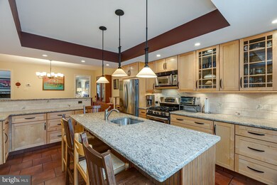 12227 Tildenwood Dr, Rockville, MD 20852 - photo 7