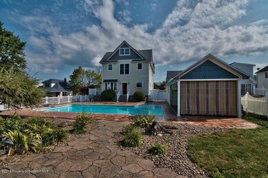 708 Throop St, Dunmore, PA 18512 - photo 6