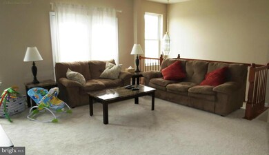 12002 Kemps Landing Cir, Manassas, VA 20109 - photo 2