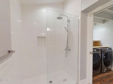 010_4103-saxon-dr-1st_floor_9