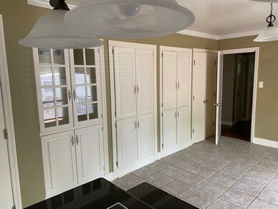 1203 Forest Glen Dr, Albany, GA 31707 - photo 5