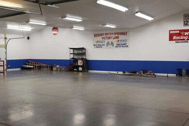 Detached garage