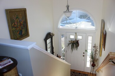 14 Edward St, Leicester, MA 01524 - photo 4