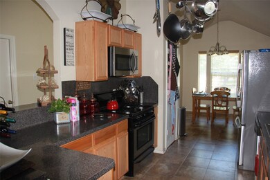 7450 Ida Wells Forest Dr, Houston, TX 77016 - photo 4