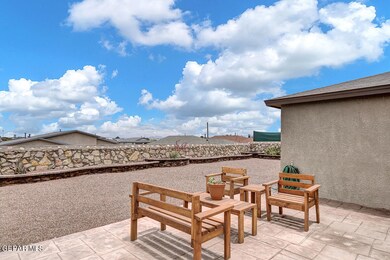 14221 Antwerp Dr, Horizon City, TX 79928 - photo 2