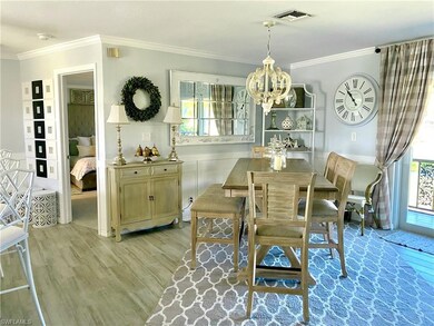 306 Palm Dr unit 2, Naples, FL 34112 - photo 3