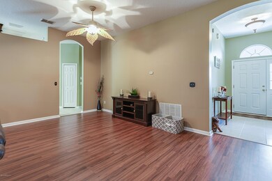 07 Dining Room View 1