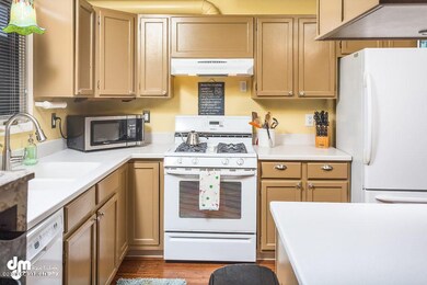 Kitchen_DMD_3788-SMALL