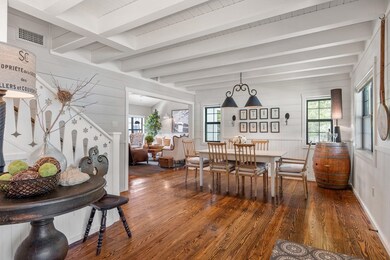 209 N Acorn St, Fredericksburg, TX 78624 - photo 3