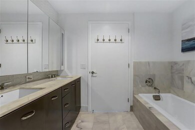 Crystal Point unit 2906, Jersey City, NJ 07302 - photo 7