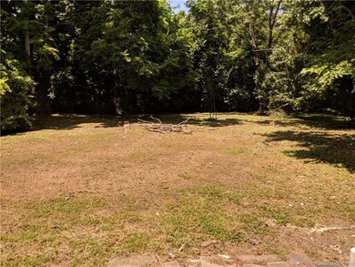 1316 Caldwell St, Statesville, NC 28677 - photo 7