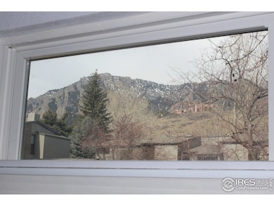 1315 Bear Mountain Dr unit D, Boulder, CO 80305 - photo 2