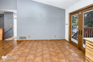 07-Dining Room_IMG_2100-Edit