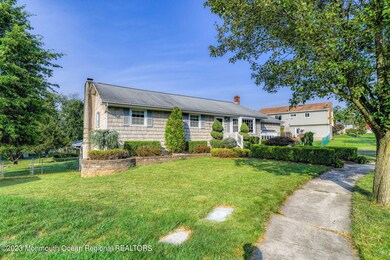 2 Glenn Ct, Jamesburg, NJ 08831 - photo 2