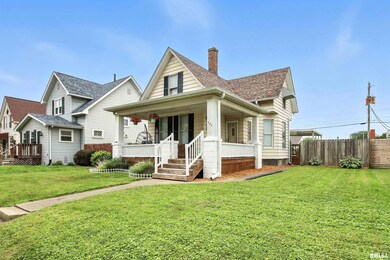 527 20th Ave, Moline, IL 61265 - photo 2