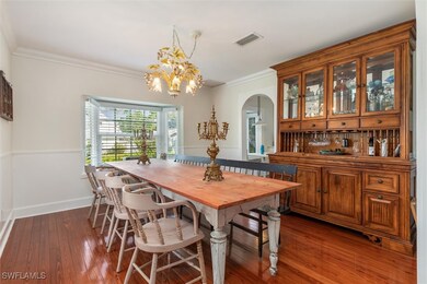 Dining Room, everyone is invited for dinner!