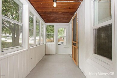 1050 Dickinson St. Porch