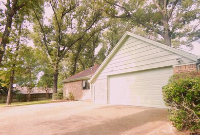 1206 Hampton Ln, Tyler, TX 75701 - photo 4