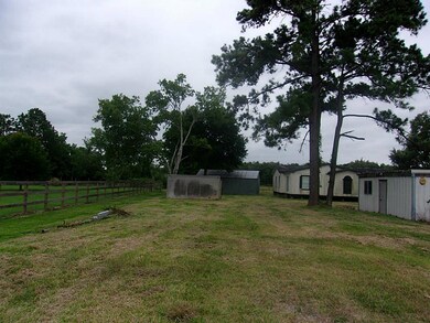 3582 County Road 155, Alvin, TX 77511 - photo 4