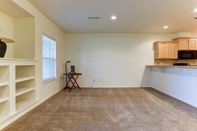 750 N Hindeman Street-5