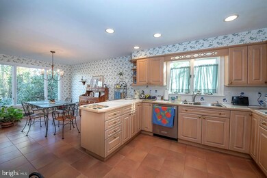 221 Glenn Rd, Ardmore, PA 19003 - photo 7