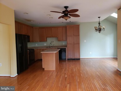 42901 Olander Square, Chantilly, VA 20152 - photo 5