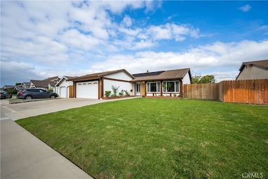 930 Helena Cir, Costa Mesa, CA 92626 - photo 4