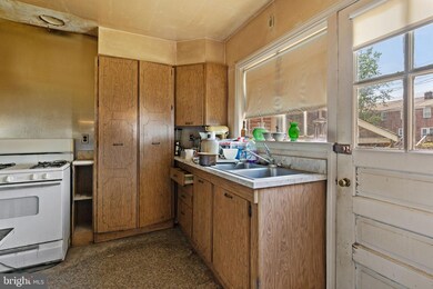 1845 Loch Shiel Rd, Towson, MD 21286 - photo 5