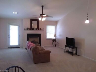 350 Stowe Ave unit 502, Asheboro, NC 27203 - photo 4