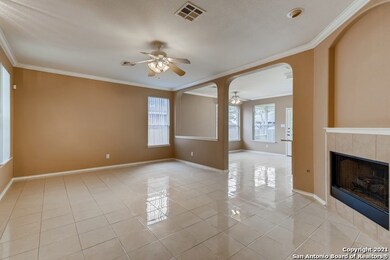 8522 Spicewood Bend, San Antonio, TX 78255 - photo 4