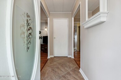 Entry Foyer