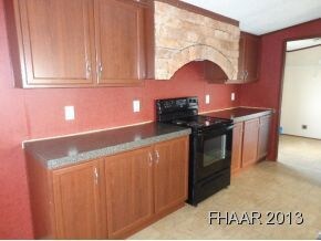 140 Hillside Dr, Troy, TX 76579 - photo 2