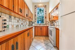 2726 Prytania St, New Orleans, LA 70130 - photo 7