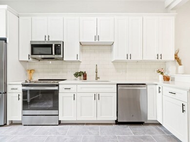 71 Perkins St unit 3, Jamaica Plain, MA 02130 - photo 3