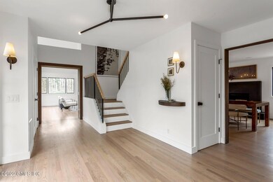 41 Stone Brook Ln, Cos Cob, CT 06807 - photo 4