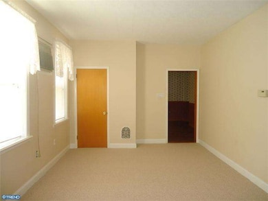 4510 E Thompson St, Philadelphia, PA 19137 - photo 5