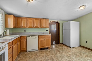 57 Liberty St unit 2, Leominster, MA 01453 - photo 6