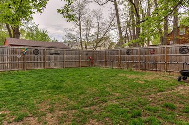 1329 48th St, Des Moines, IA 50311 - photo 5