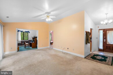 125 Newburg Ave, Catonsville, MD 21228 - photo 5