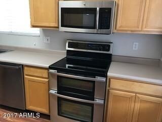 NEW 2017 MICROWAVE OVEN, NEWER SMOOTH TO